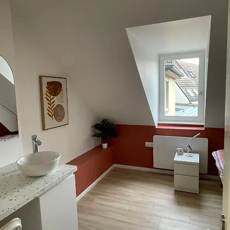 Homestay Mont Coloc - 5 Min De La Gare De