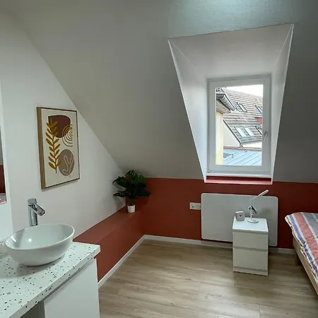 Séjour chez l'habitant Mont Coloc - 5 Min De La Gare De *